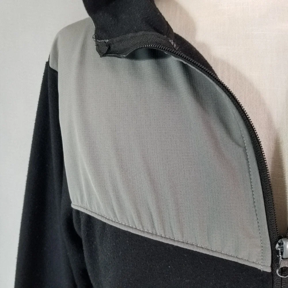 Nike hoodie sweatshirt women's medium gray black full zip flawed